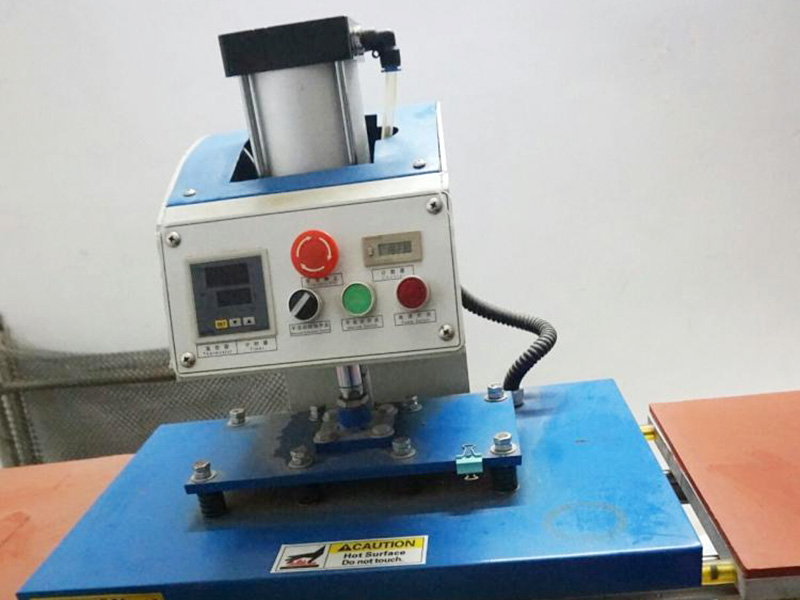 熱轉印咋貼衣服？方法揭秘！